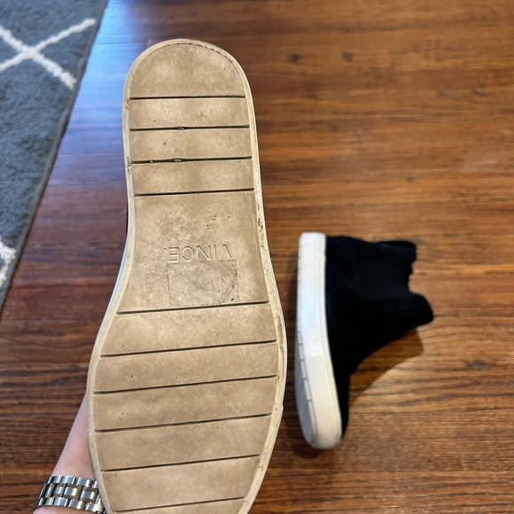 VINCE Suede Pull On Sneaker - Picture 5 of 7